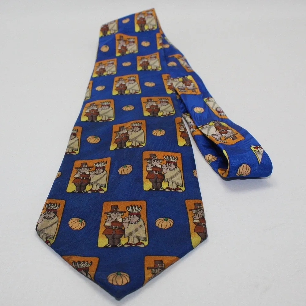 Keith Daniels Mens Blue Silk Thanksgiving Pilgrim Pumpkin Holiday Necktie T6